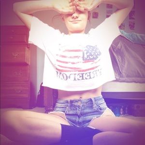 Meet your Posher, Sydney